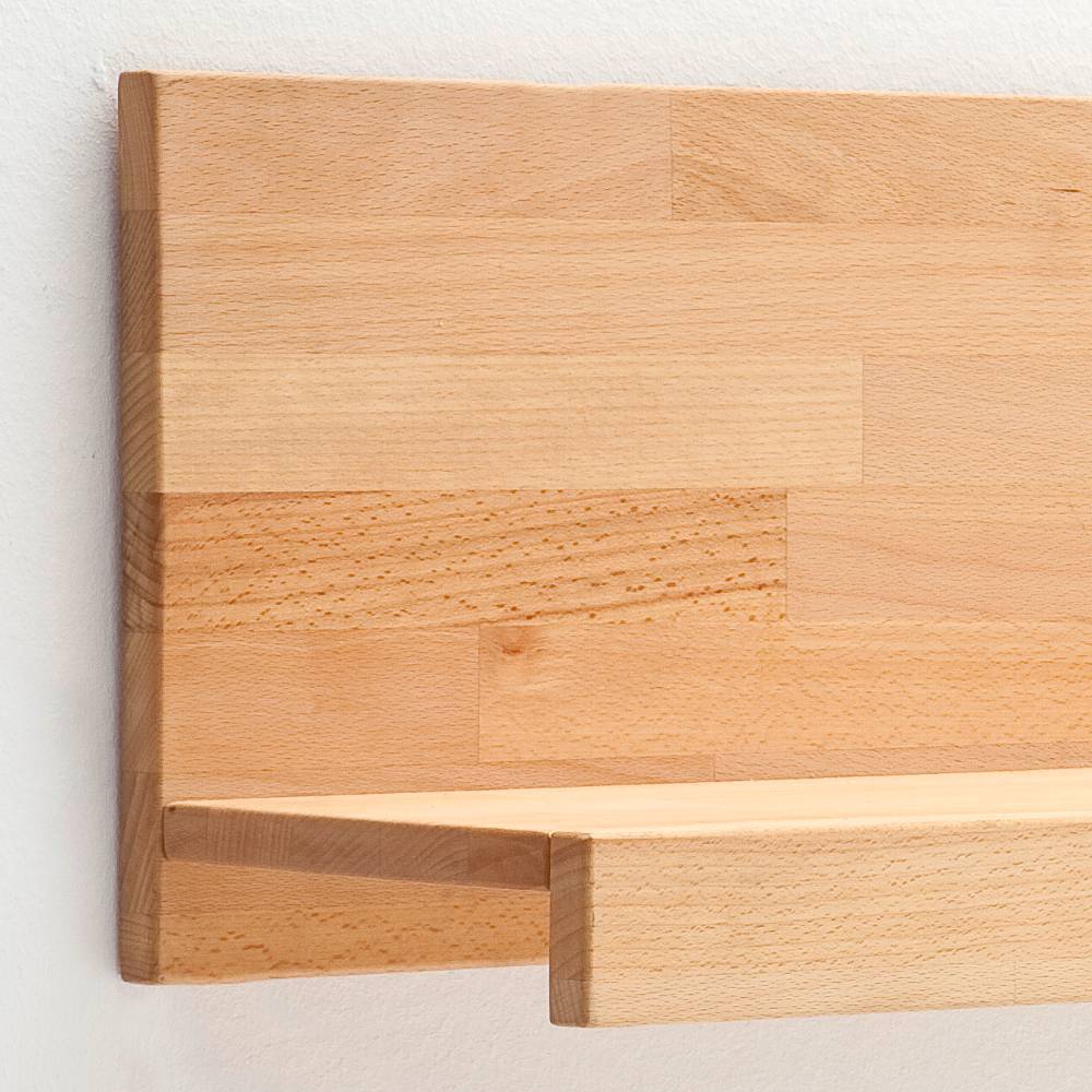 Massives Kernbuche Wandboard Detail der natürlichen Holzmaserung und Ablagekante – Levandro