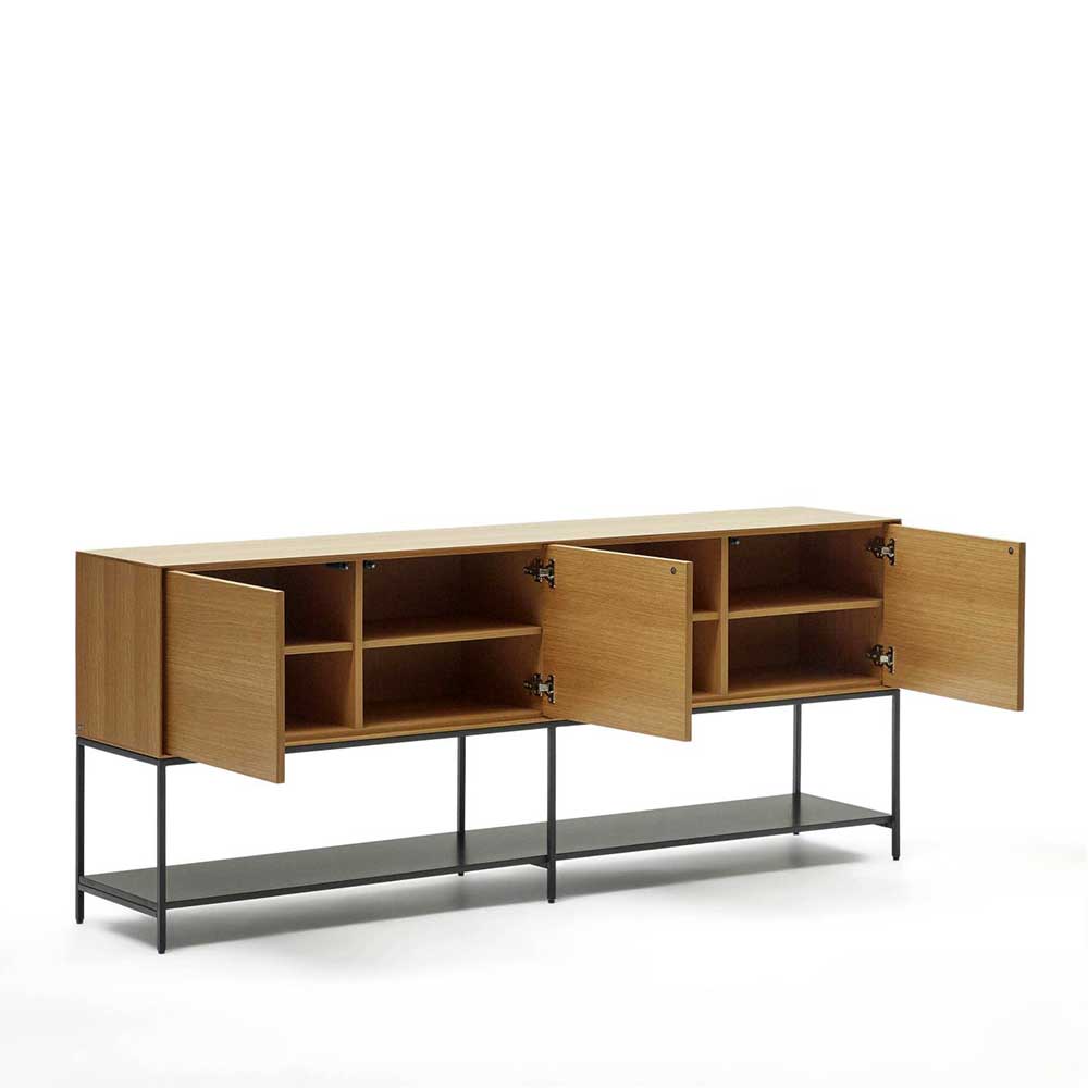 Sideboard in Eiche und Anthrazit mit allen weit geöffneten Türen und Regalfächern – Utperio