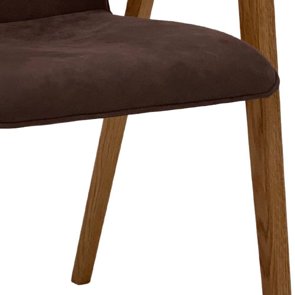 Komfortable dunkelbraune Sitzfläche und schlanke Holzbeine des Esszimmerstuhls – Bastiona