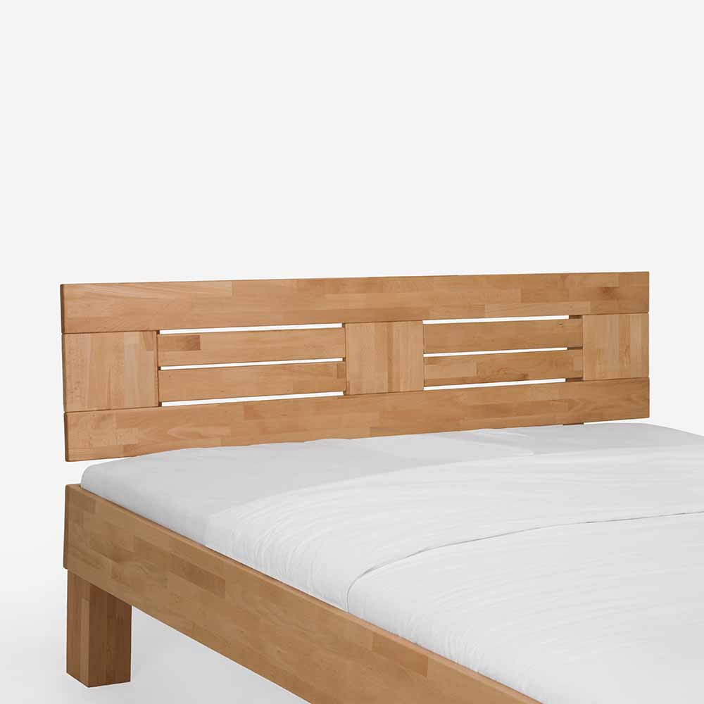 Klar lackiertes Holzbett Thivios aus Buche massiv