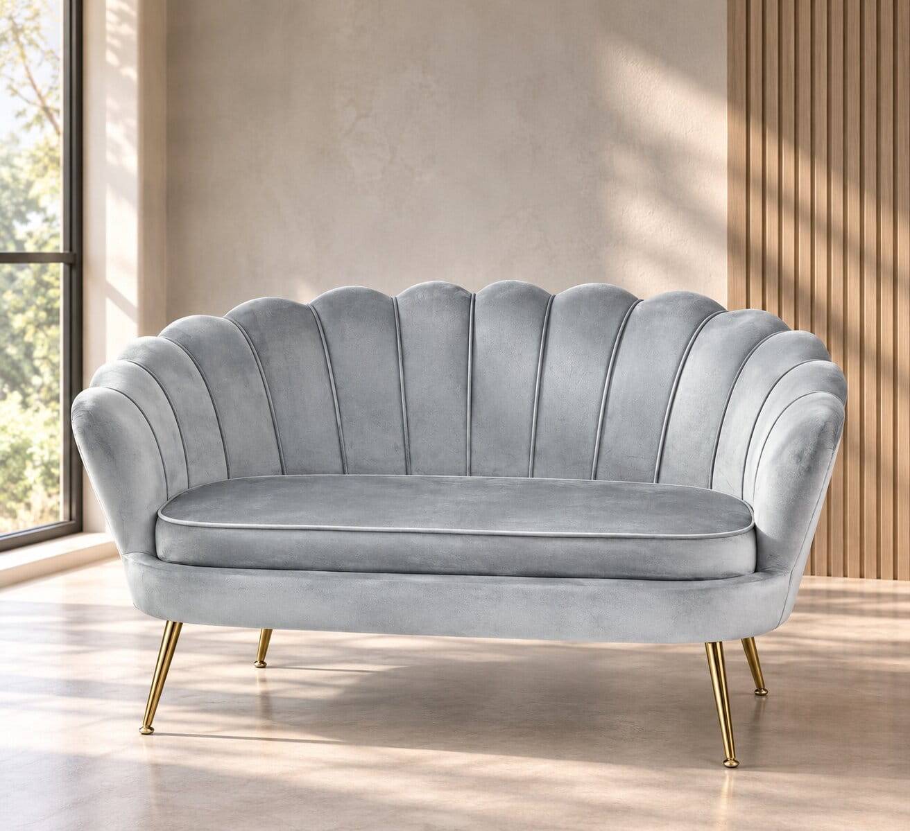 Retro Muschelsofa in Hellgrau & Gold - Govogna
