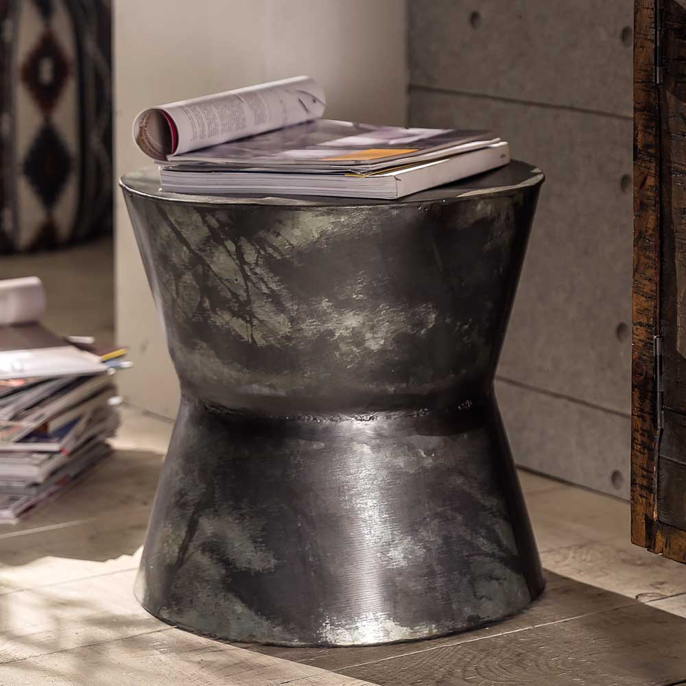 Beistelltisch aus Eisen mit Antik Finish - Altamira