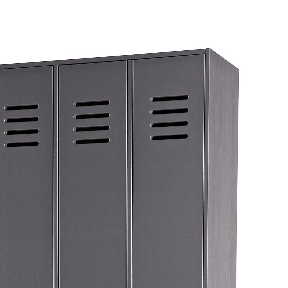 Oberer Bereich des dunkelgrauen Metall Spind Kleiderschranks mit horizontalen Belüftungsschlitzen – Minar