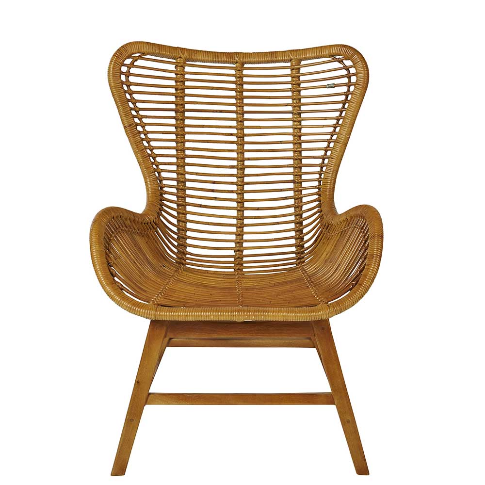 Fledermaus Sessel aus Rattan in heller Naturfarbe von vorne – Krems