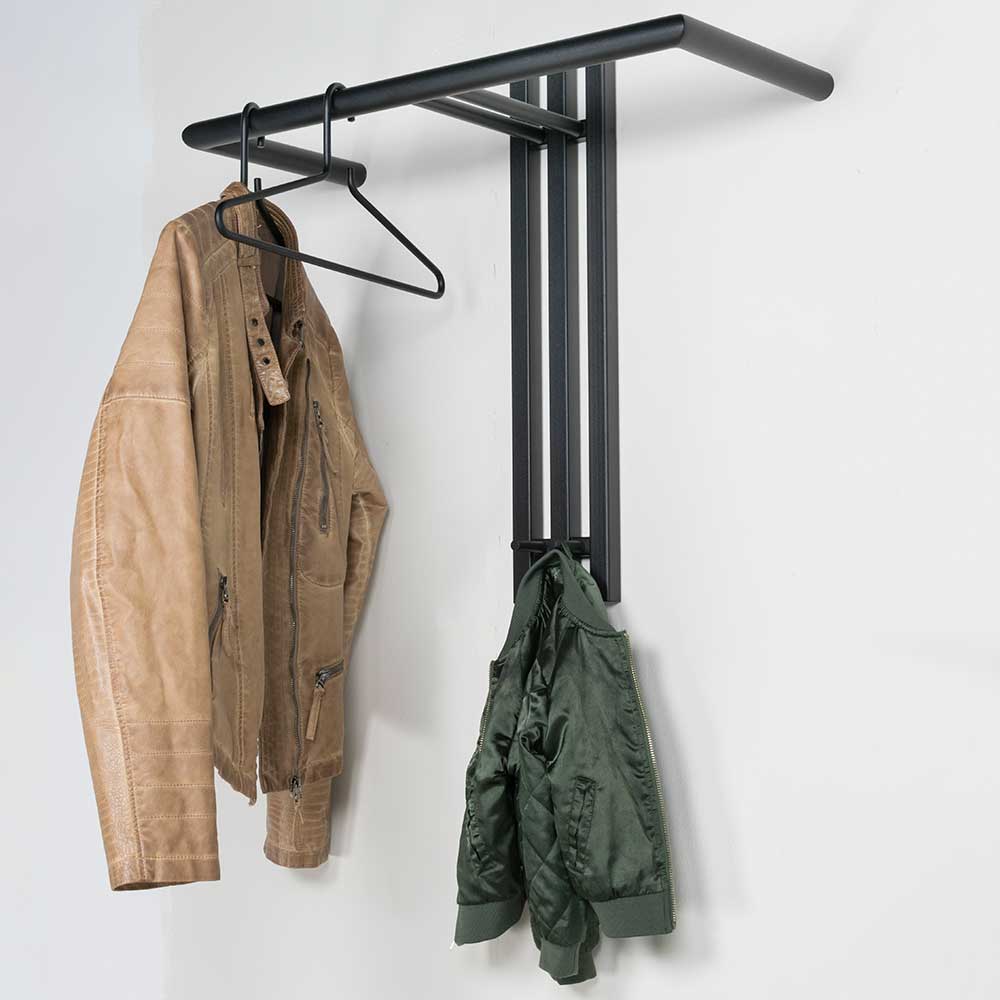 Schwarze Stahl Wandgarderobe T-Design mit Jacken und Kleiderbügel für den Flur – Brittania