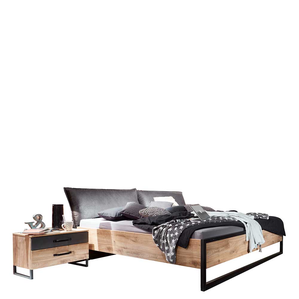 Doppelbett mit Kopfteil in Kissenoptik - Bram