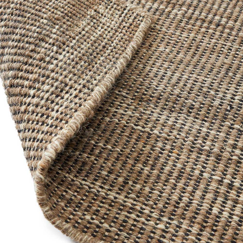 Handgearbeiteter Teppich in Naturtönen - Iljona