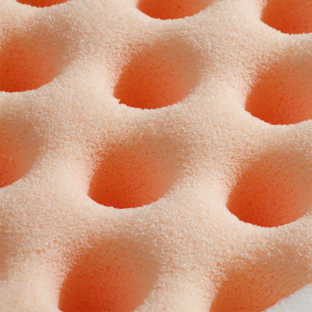 Kaltschaum Babymatratze mit wellenförmiger, offenporiger Struktur für optimale Belüftung – Bilial