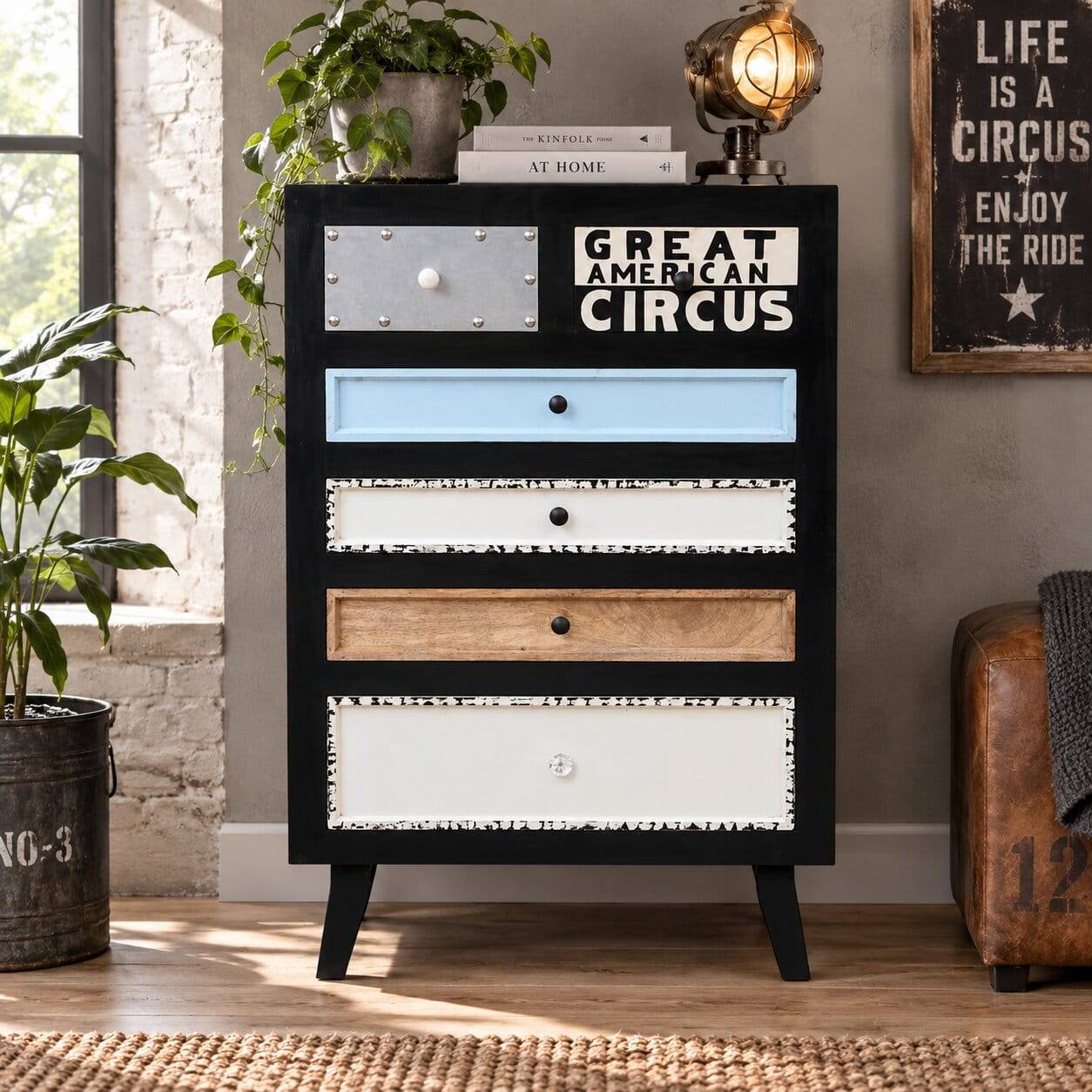Mehrfarbige Hochkommode im Shabby Style - Mirana