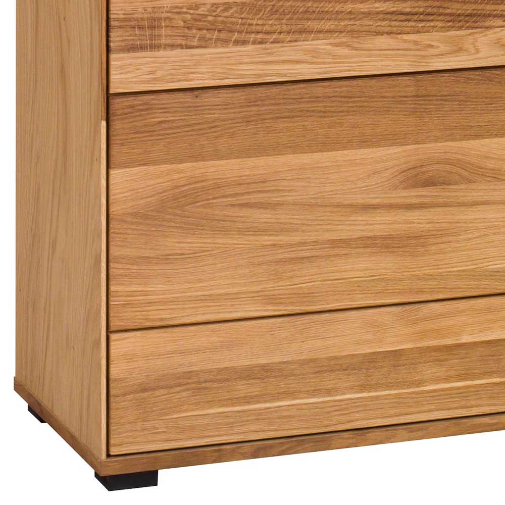 Untersicht Sideboard Eiche Massivholz mit schwarzem Sockel und kleinen Füßen – Sennya