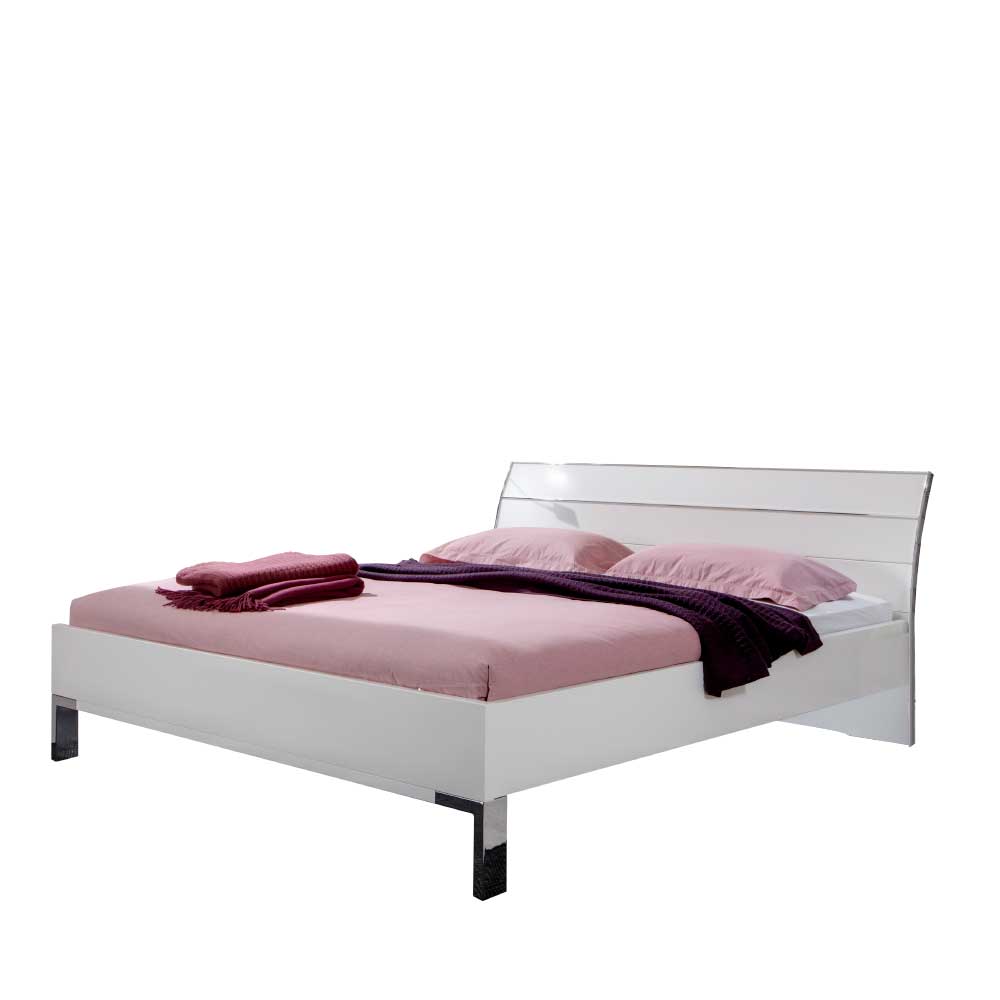 Modernes Doppelbett mit weißem Rahmen, geschwungenem Kopfteil und glänzenden Chromfüßen für Ihr Schlafzimmer – Kenzy