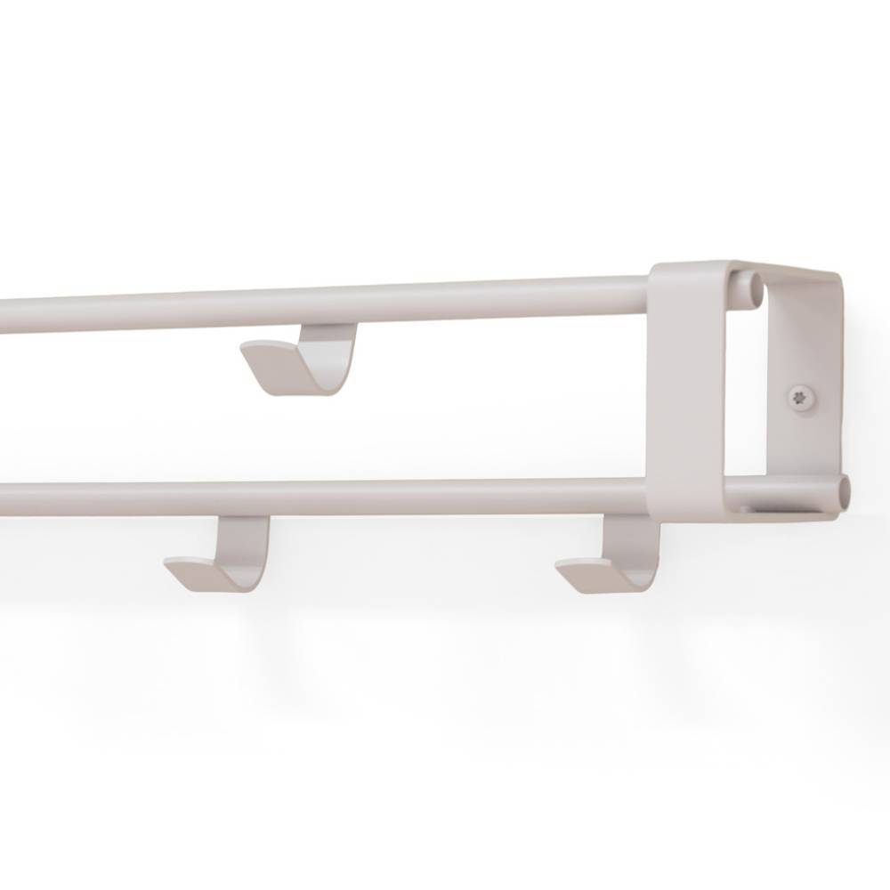 Wandgarderobe mit sieben Kleiderhaken - Bestern
