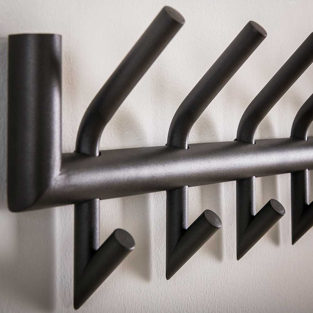 Garderobe Hakenleiste aus Metall Rundrohr - Quoterra