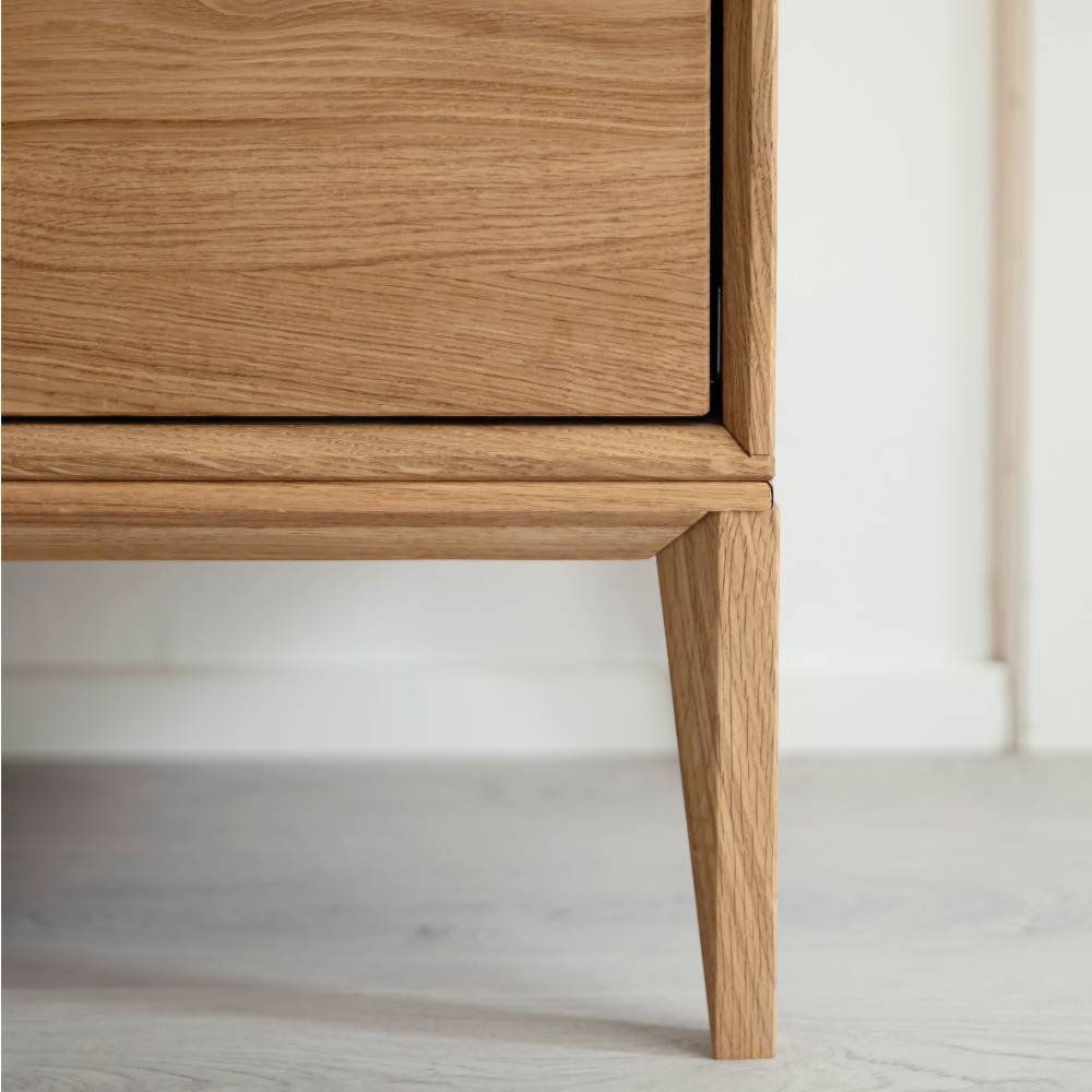 Eichenholz Highboard mit LED Beleuchtung - Lamia