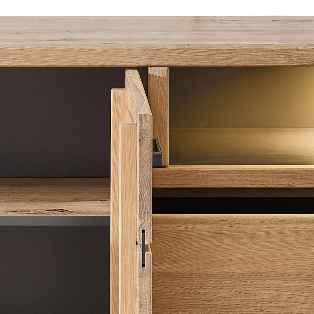 Sideboard in Wildeiche teilmassiv - Maineka