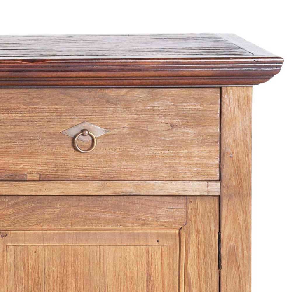 Teak Kommode Schublade mit Metallringgriff und dunkler Holzplatte als Ablagefläche – Mangato