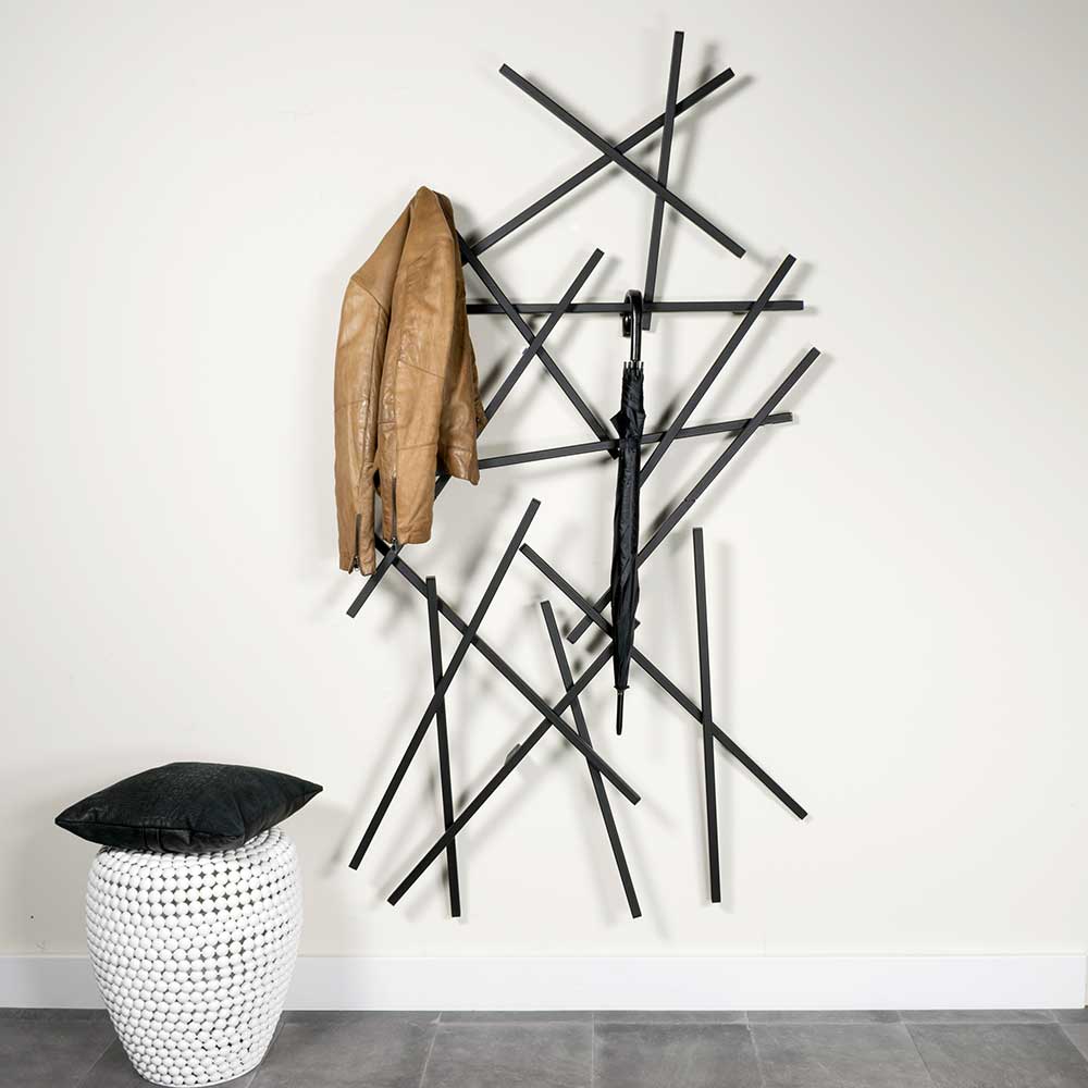 Design Garderobe mit 10 schwarzen Kleiderhaken für den Flur – Cyliane