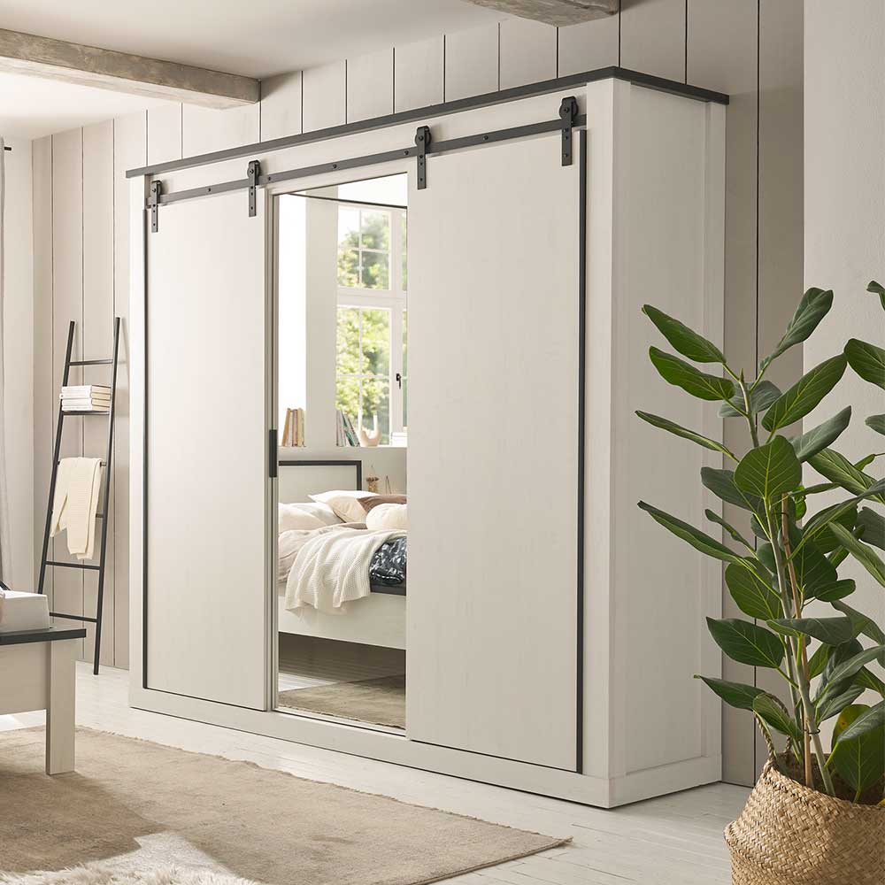 Weißer Kleiderschrank im Modern Country Stil mit drei Schwebetüren und Spiegel in Schlafzimmer – Tramos