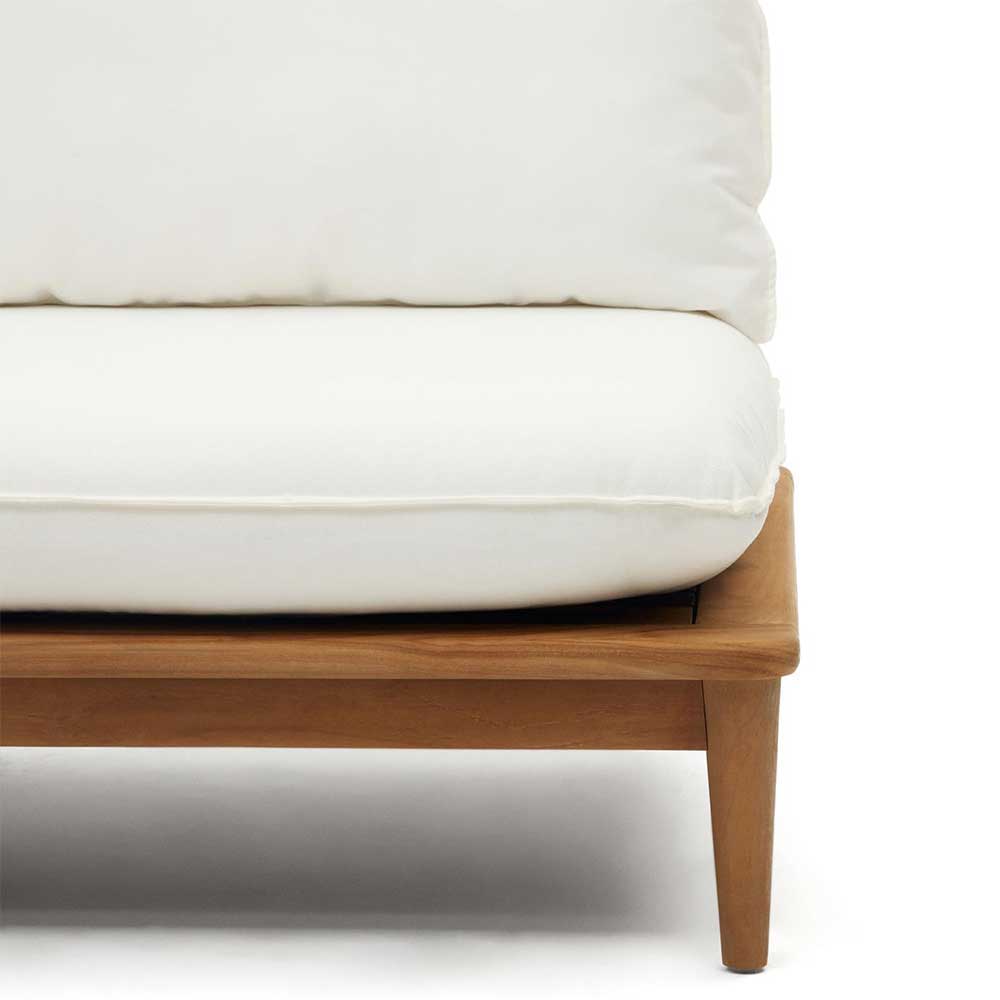 Lounge Sofa Teak mit weichem hellbeigem Sitzpolster und stabilen Holzf


 Palm