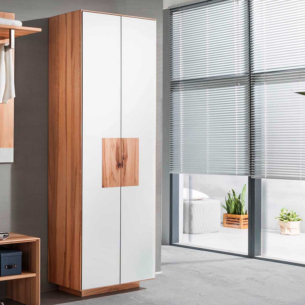 Hoher Garderobenschrank zweifarbig in Holz und Weiß mit dekorativer Holzapplikation – Mandrey
