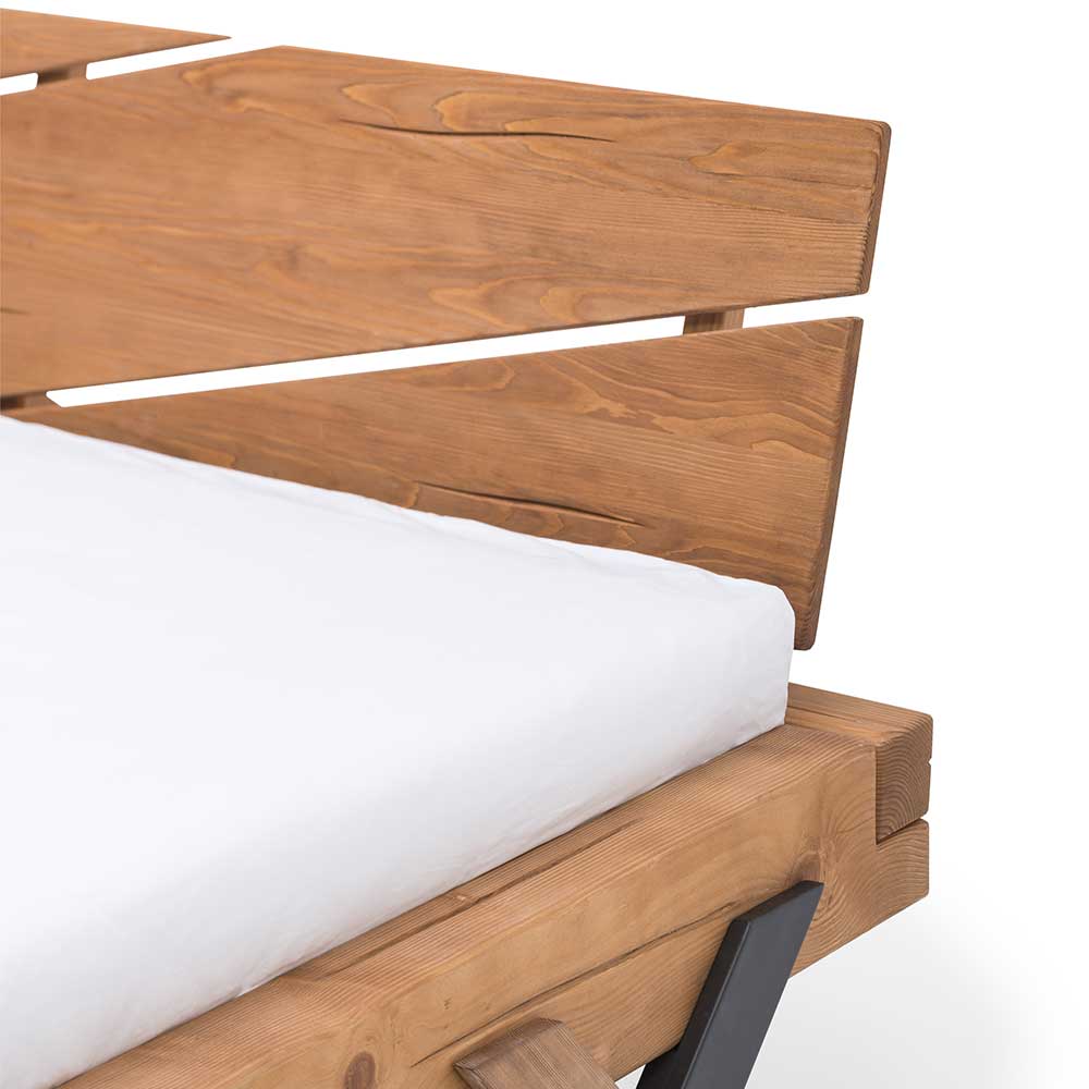 Rustikales Design Holzbett aus Fichte Massivholz - Barria