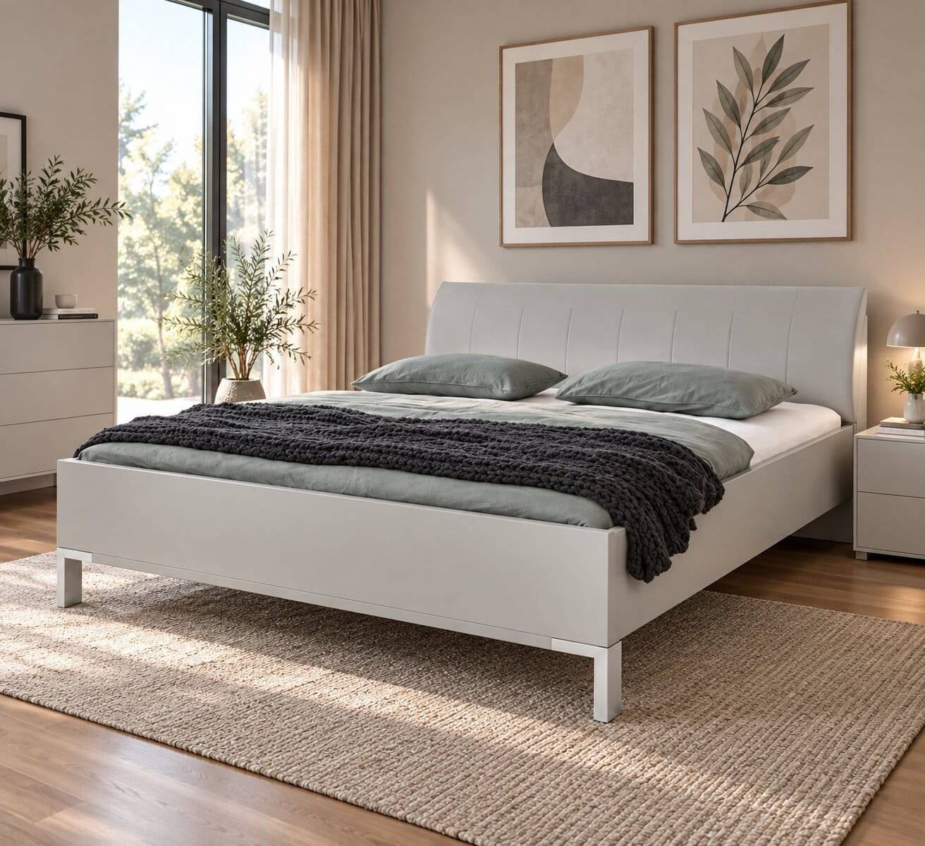 Modernes Designbett in hellem Grau - Nucina