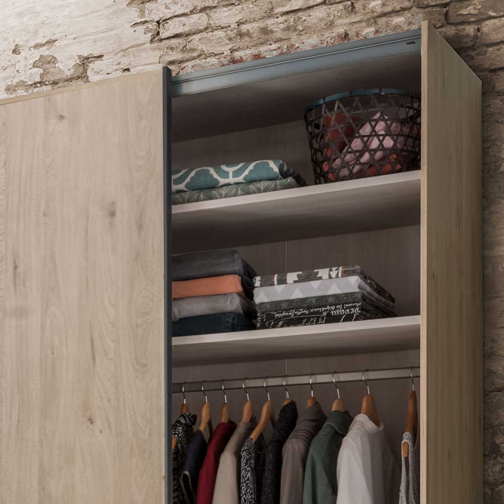 Schlafzimmermöbel im Factory Design - Licruva (vierteilig)