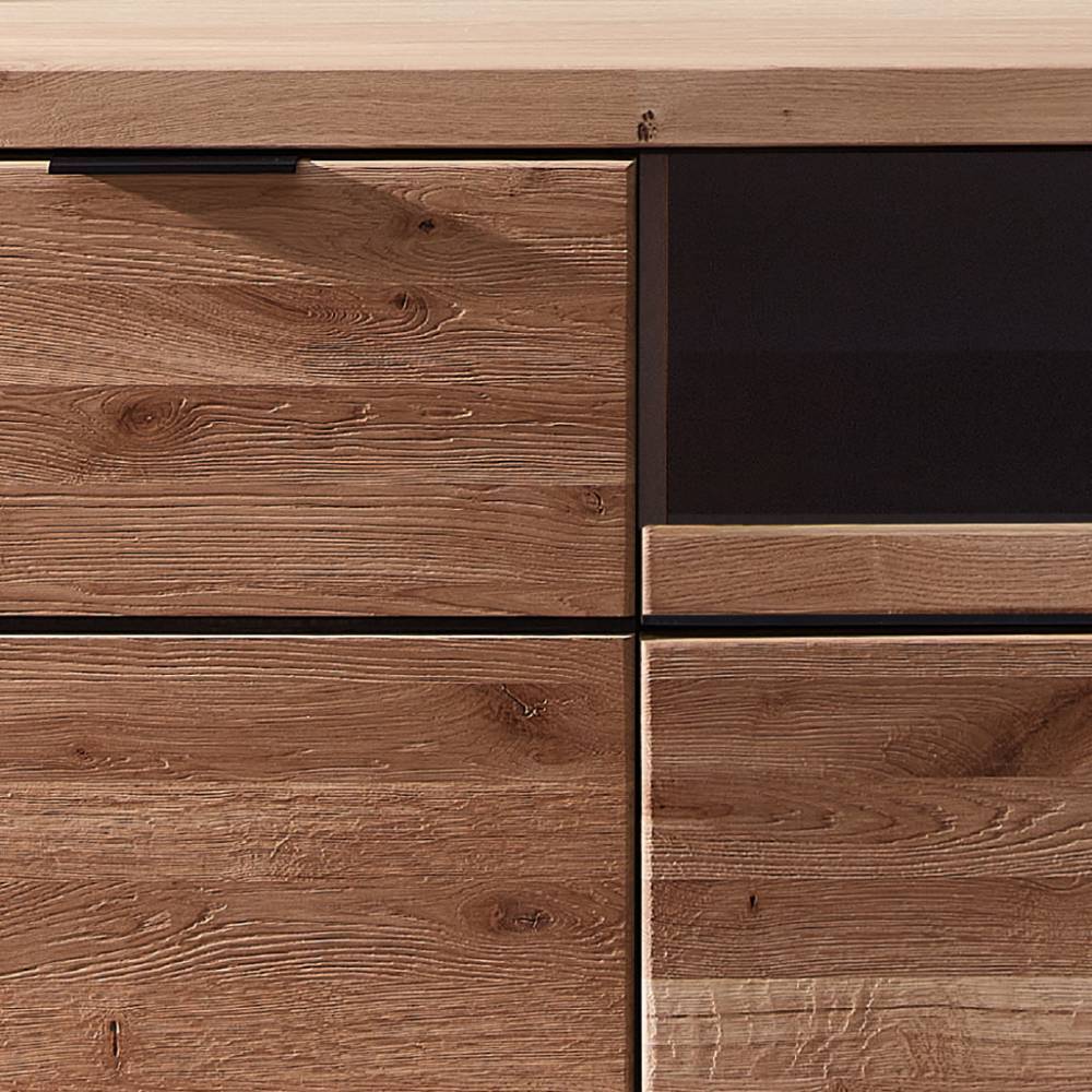 TV Lowboard mit drei Schubladen und einem offenen Mittelfach aus Wildeiche Bianco – Dritos