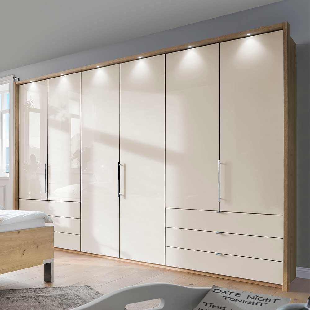 Beleuchteter Schlafzimmerschrank Beige Glas mit LED-Spots und Holzrahmen – Lesegano