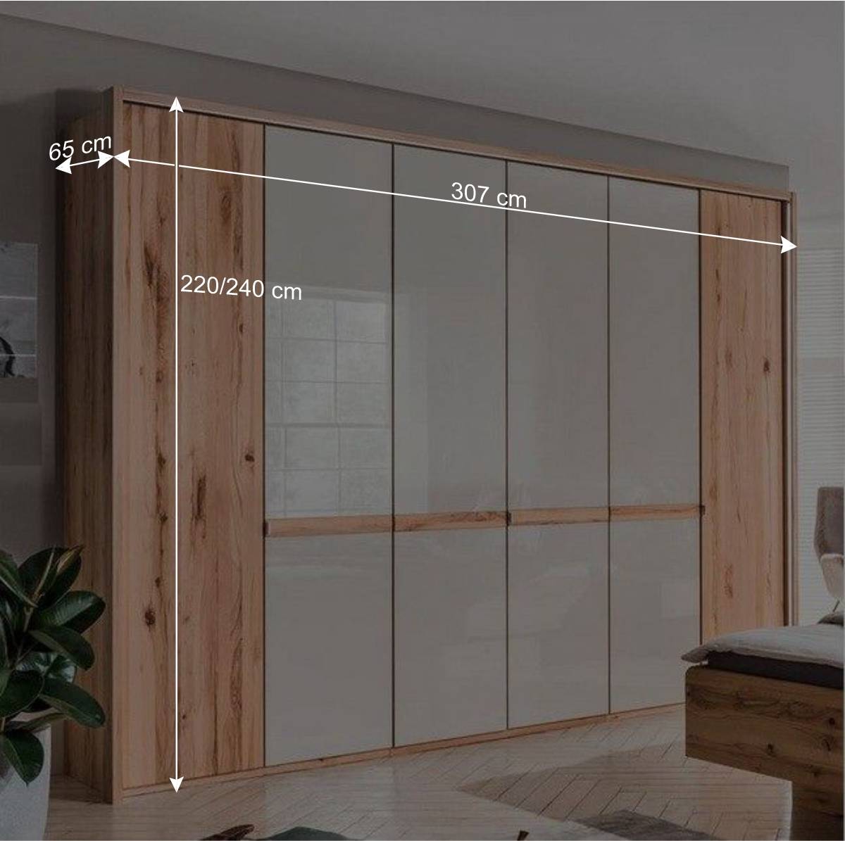 Großer Kleiderschrank mit sechs Türen - Krofun
