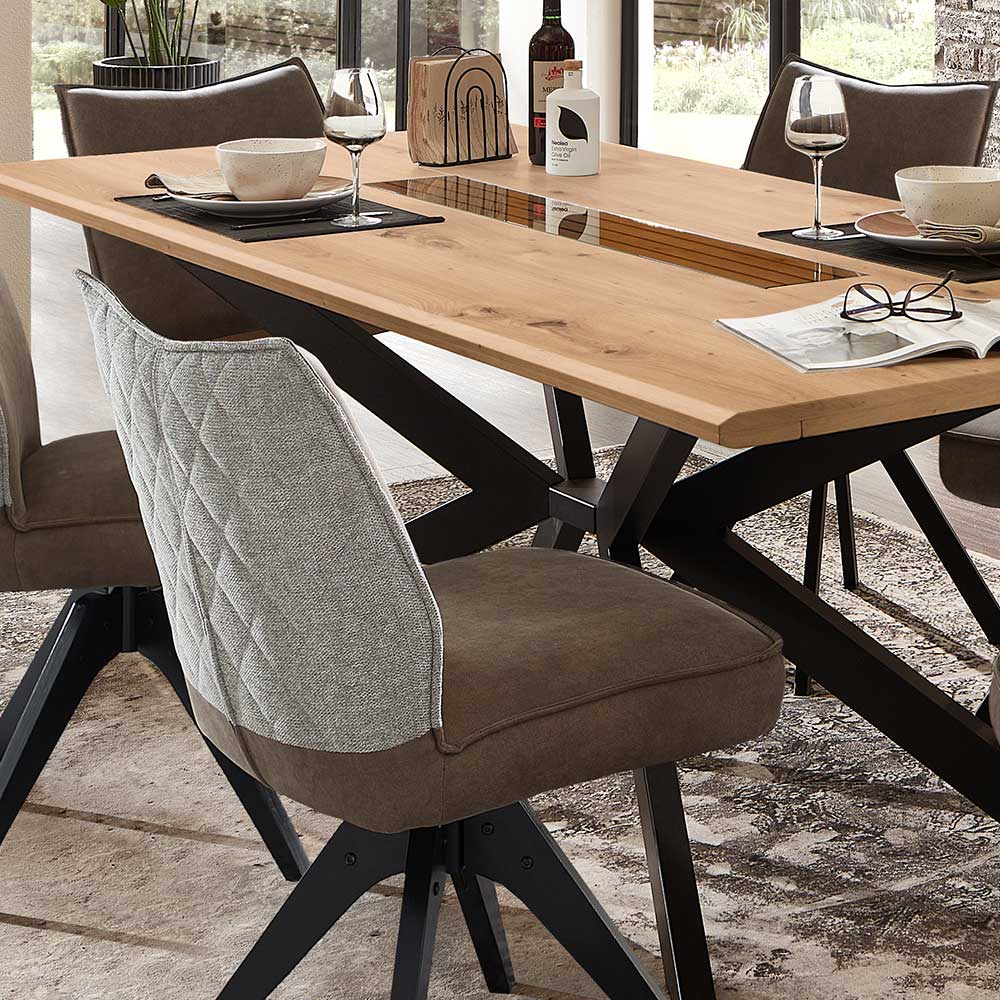 Siebenteilige Essgruppe mit Holztisch und braun-grauen Drehstühlen für das Esszimmer – Niam