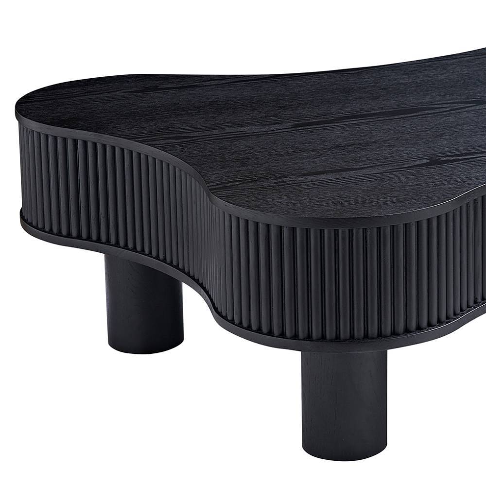 Niedriger Design-Couchtisch in Schwarz - Hiloria
