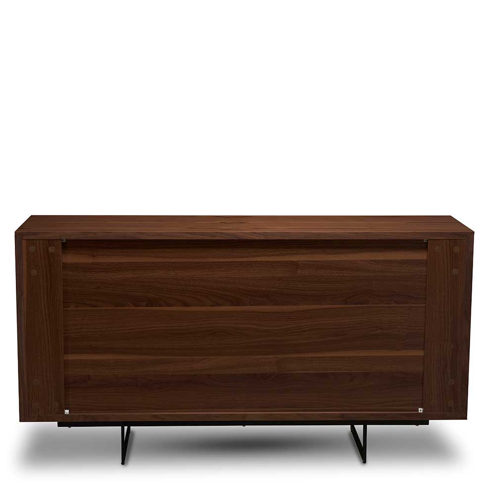 Geräumiges Sideboard aus dunklem Nussbaumholz mit elegantem schwarzem Bügelgestell – Frenanda