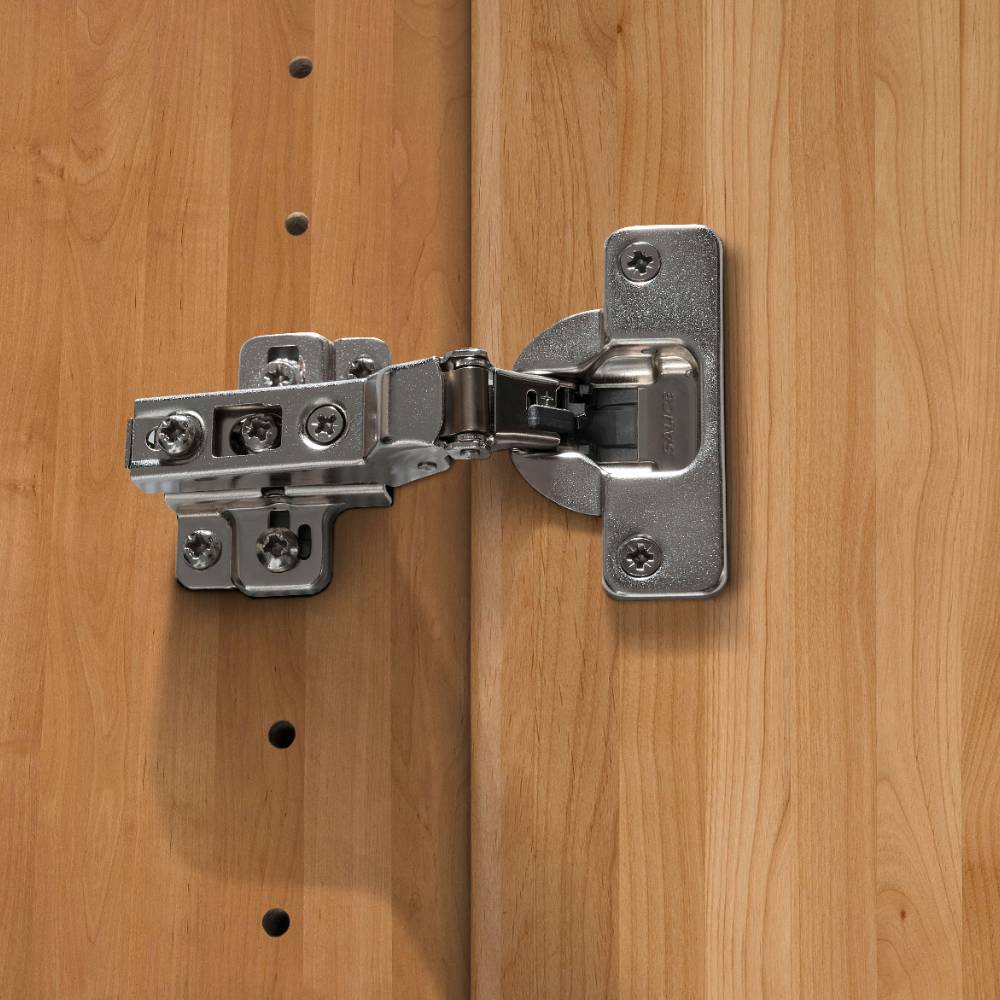8-türiger Kleiderschrank teilmassiv - Vutonia