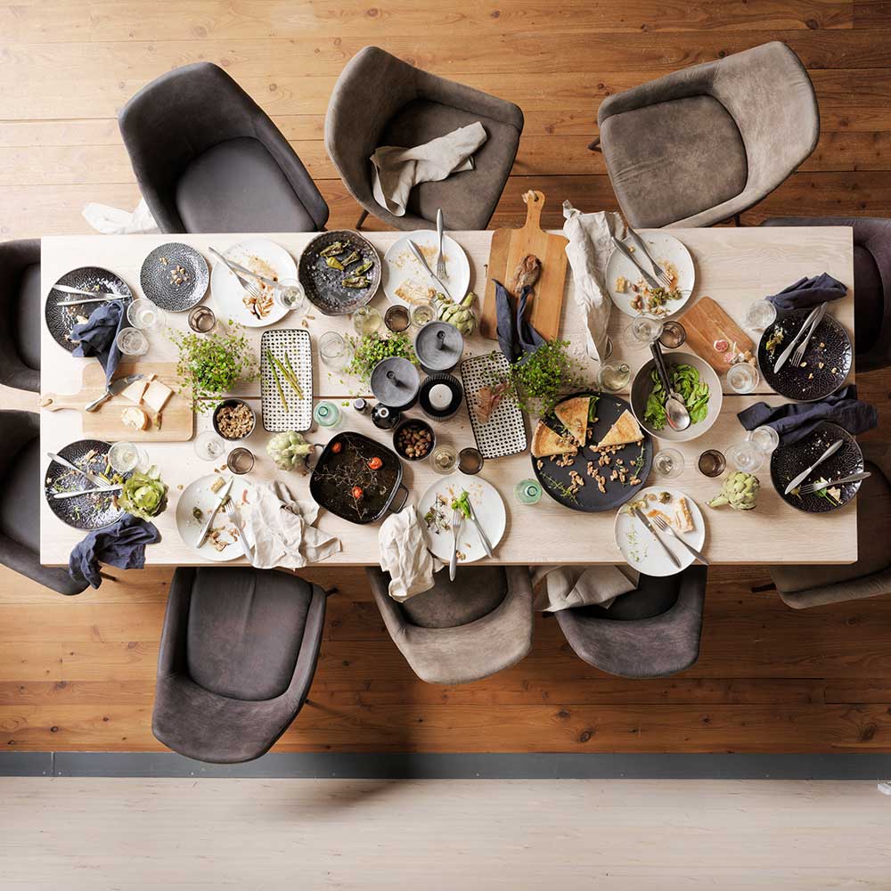 Industrial-Stil Esstisch Pulva aus Eiche Massivholz