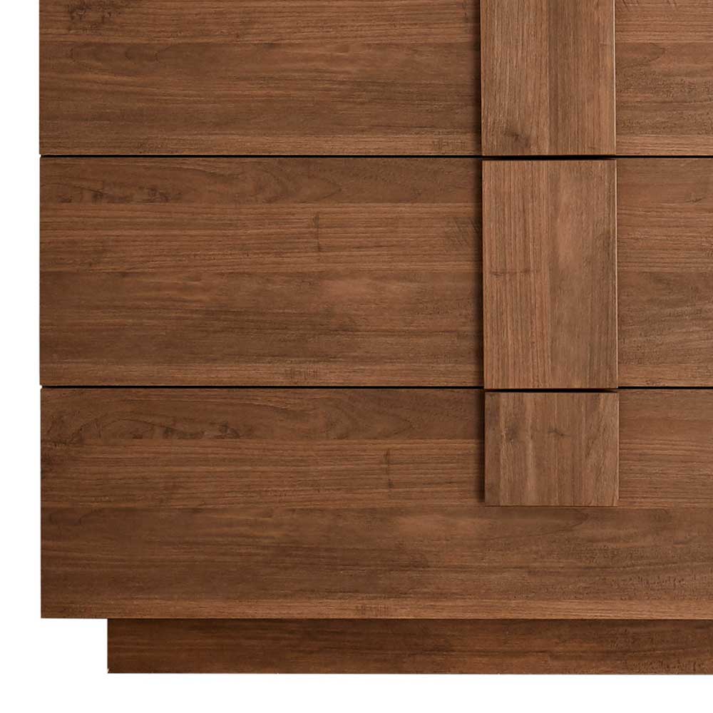 Nahaufnahme der drei Schubladenfronten mit einzigartiger Holzoptik und Struktur im Detail – Basento
