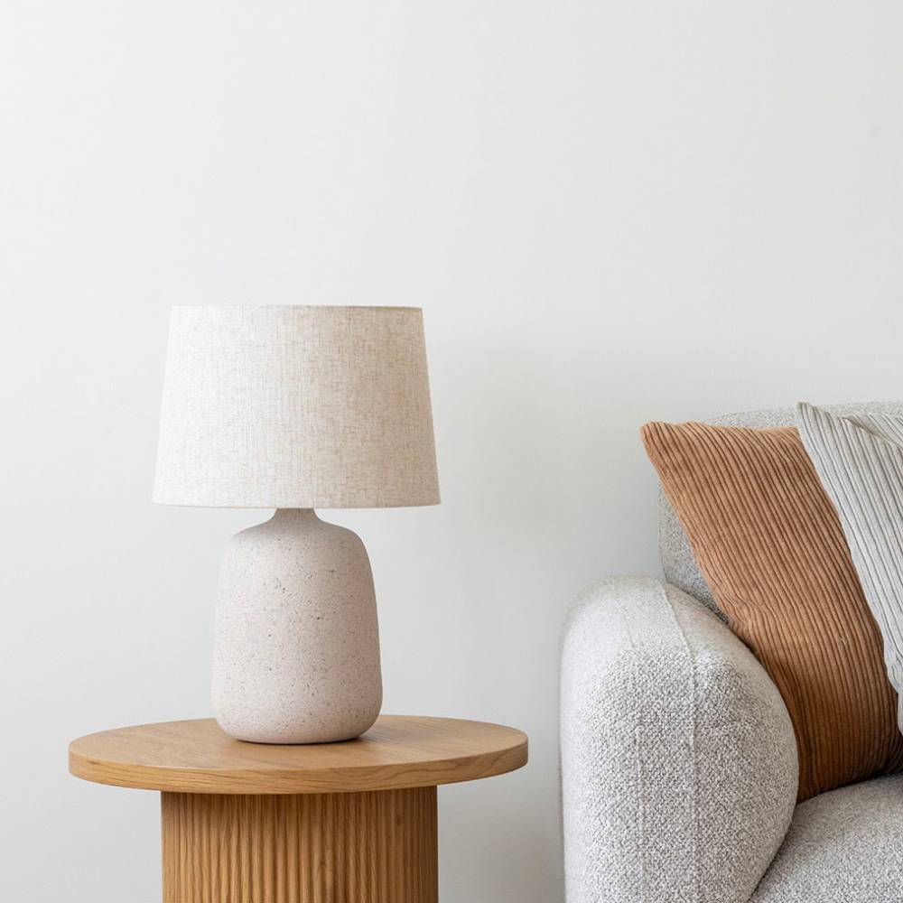 Tischlampe in Beige - Hanani