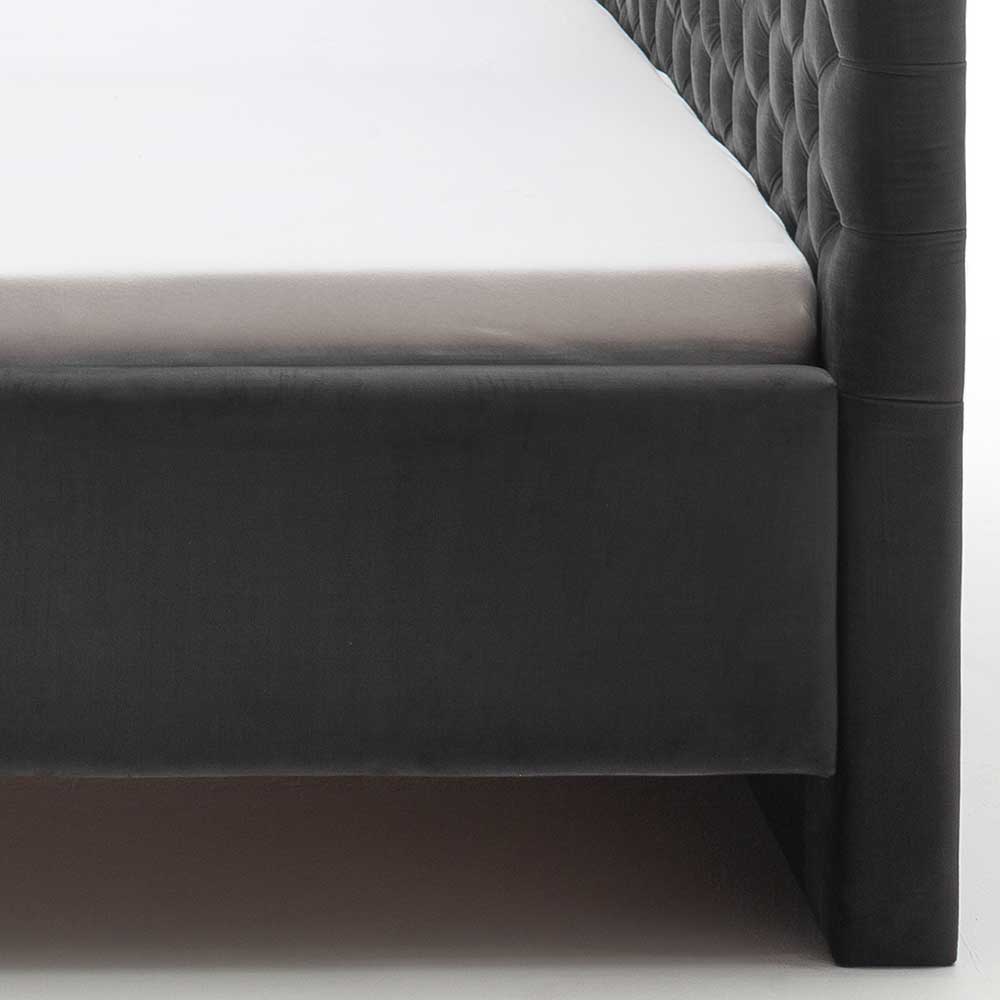 Samt Polsterbett mit Chesterfield Kopfteil - Badehma