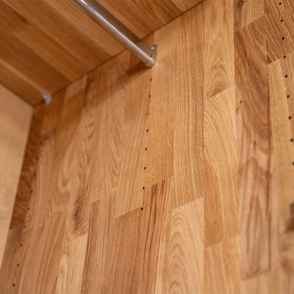 Schlafzimmer Kleiderschrank aus Eiche massiv - Agusto