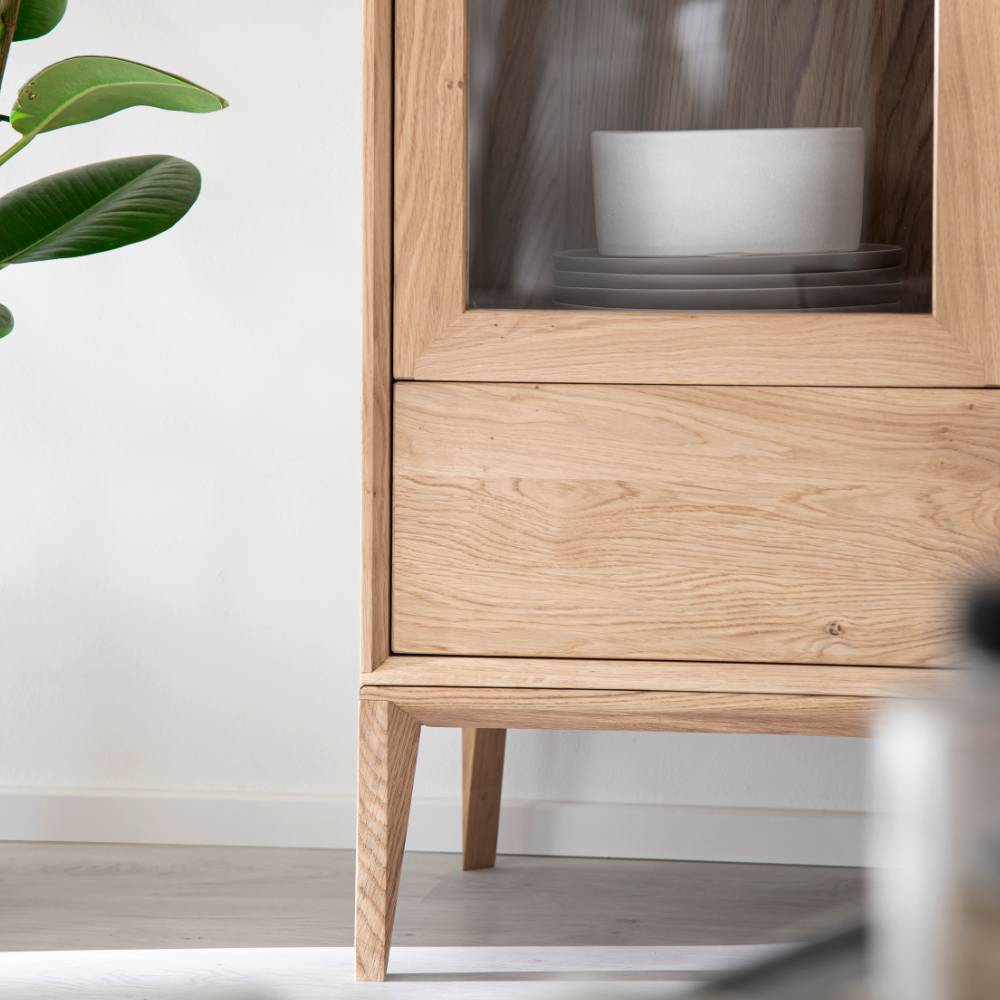 Eichenholz Highboard mit LED Beleuchtung - Lamia