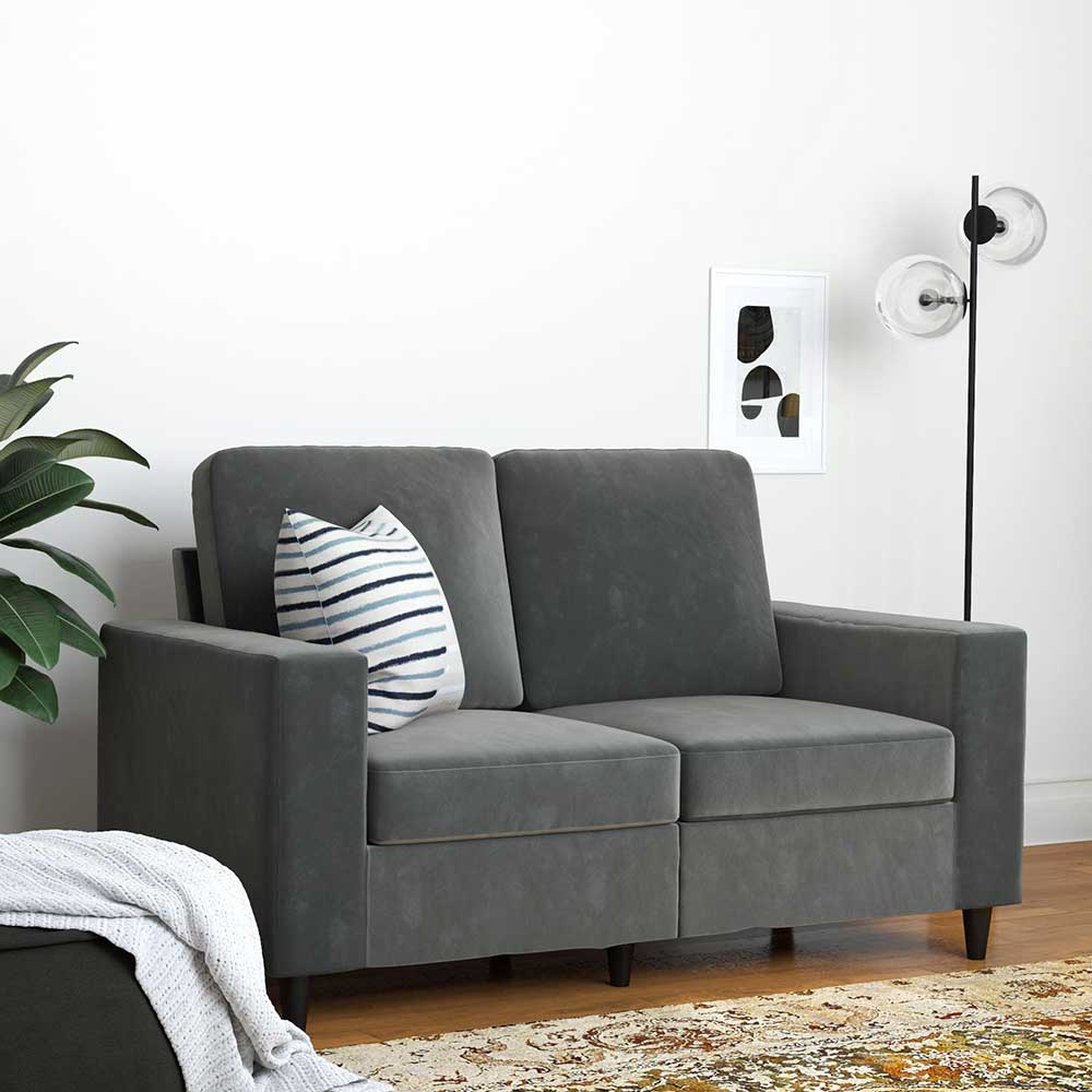 Retrocouch aus Samt in Grau - Luryma