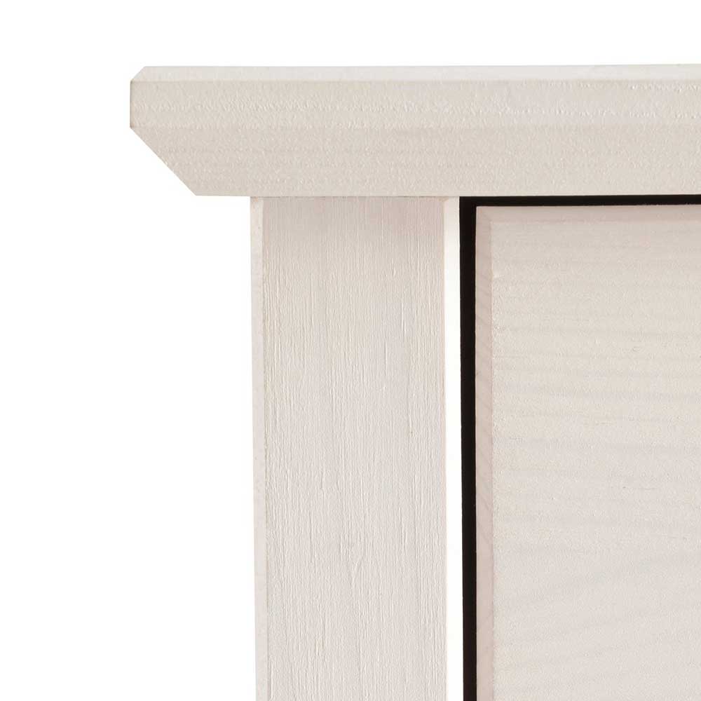 Obere Kante der weißen Kommode aus Holz mit sichtbarer Maserung und hochwertiger Verarbeitung – Cilao