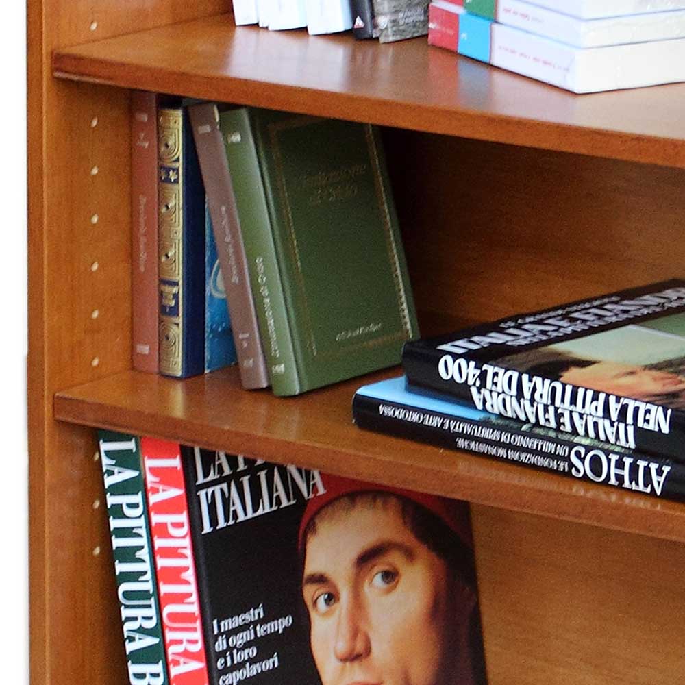 Stilvolles Bücherregal aus Holz mit drei Fächern für Bücher – Kimms