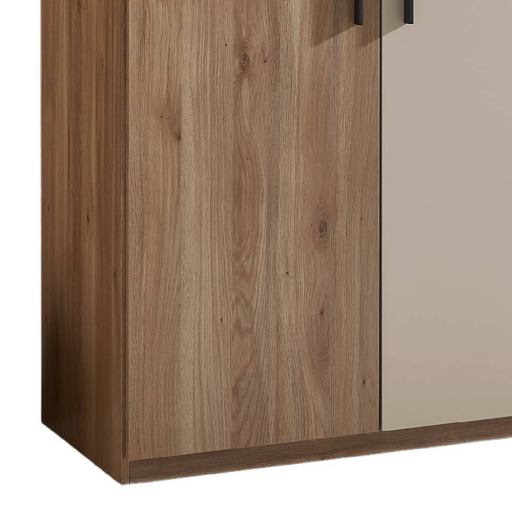 Detailansicht der Wildeiche Holzoptik des Kleiderschranks mit matter Sand-Front – Castagno
