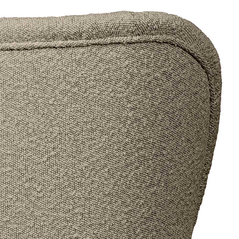 Oberkante der Rückenlehne des beigen Boucle-Sessels mit feiner Kettelnaht – Laderla