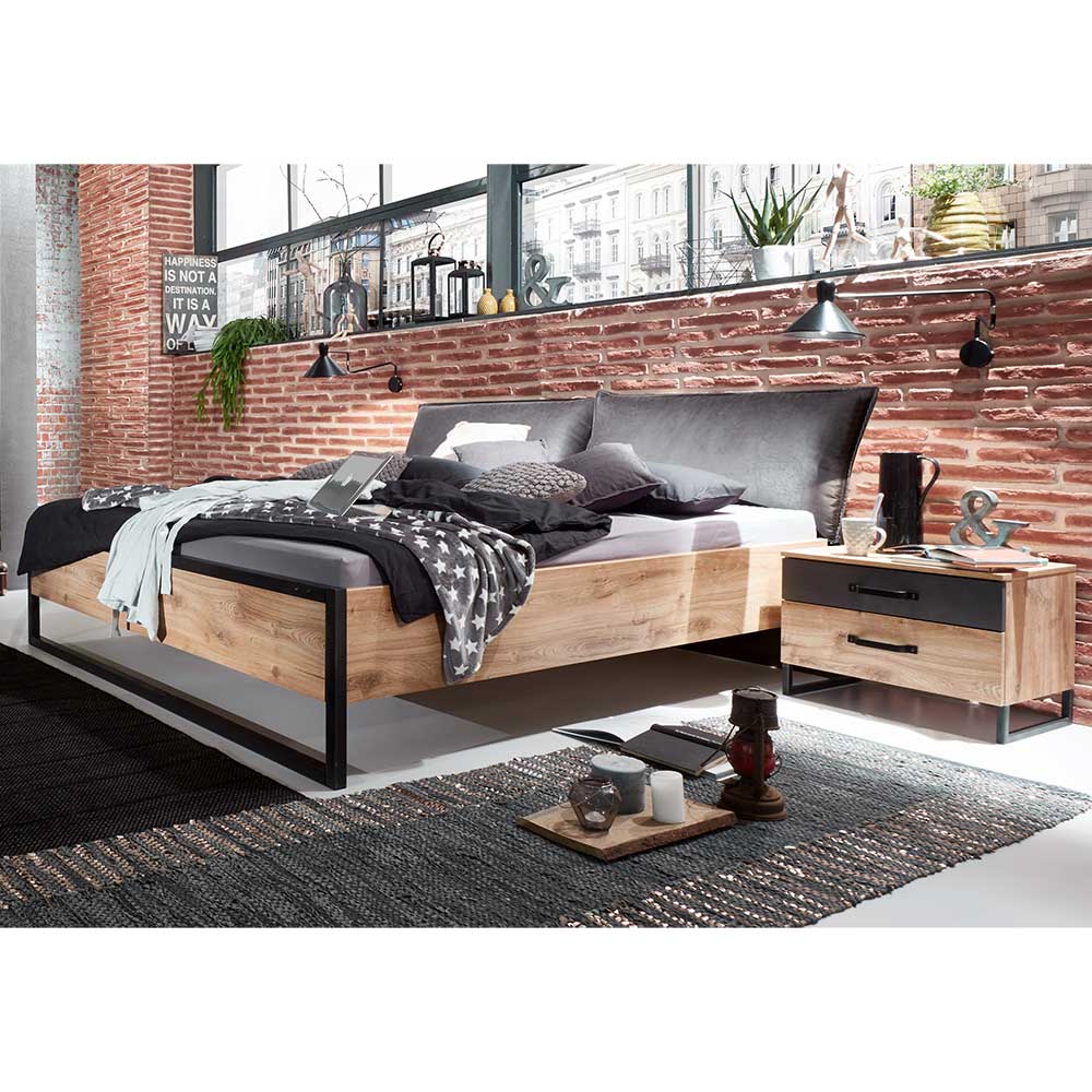 Doppelbett mit Kopfteil in Kissenoptik - Bram