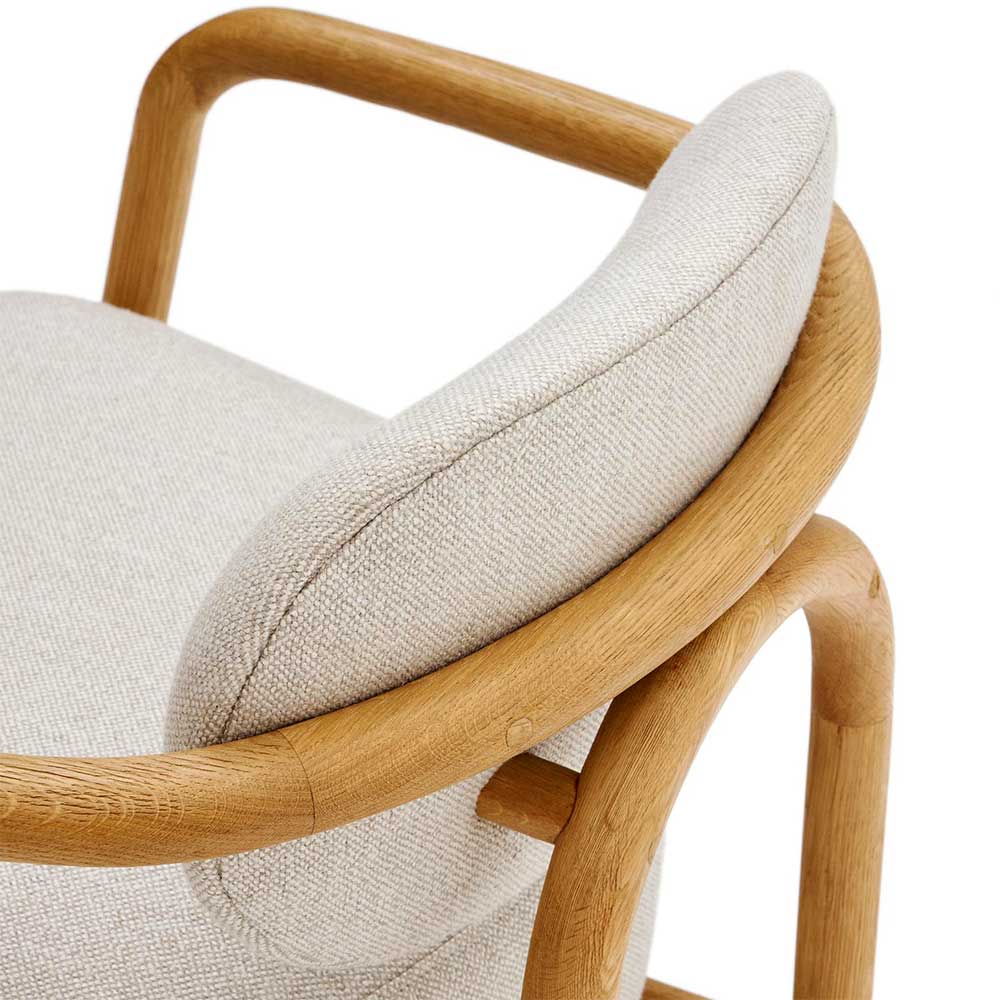 Skandi Design Sessel aus Chenille und Massivholz - Yilton