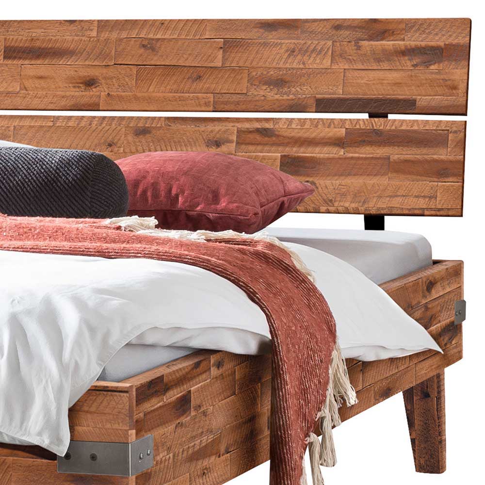 Doppelbett aus Akazie mit Antik Finish - Caleena