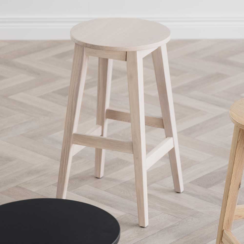 Runder Barhocker in White Wash - Boju (2er Set)