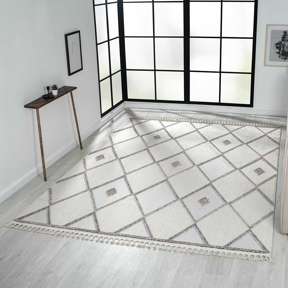 Teppich mit Rauten Muster in Beige und Weiß - Nikolan